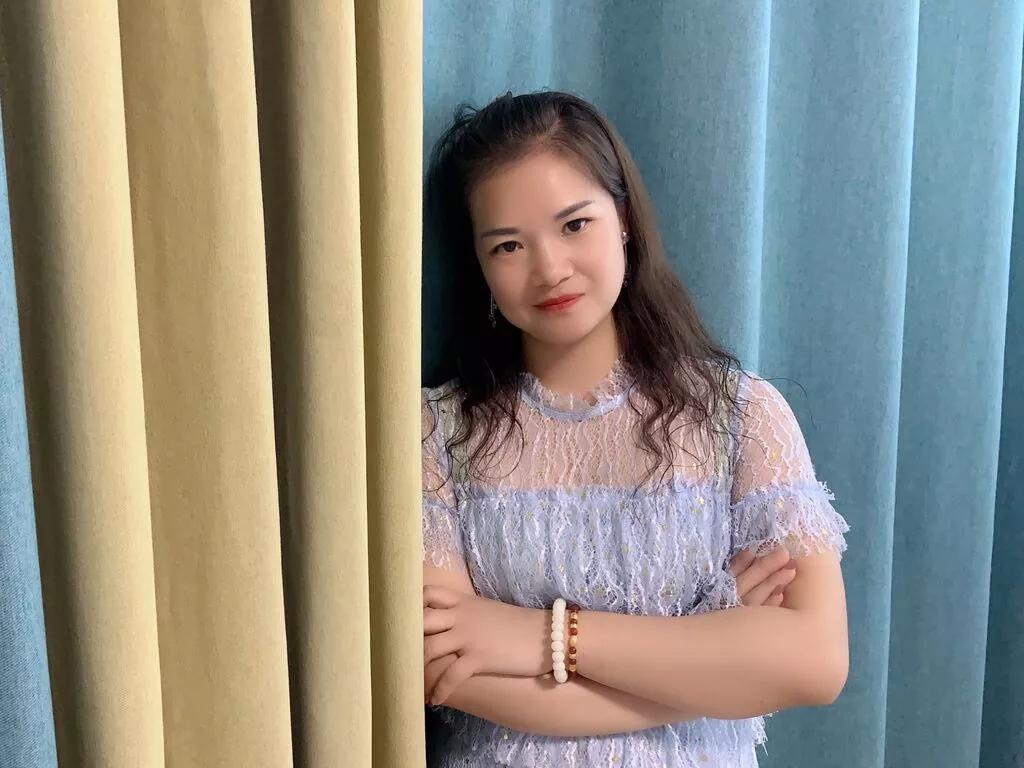QiYaTing on LiveJasmin 