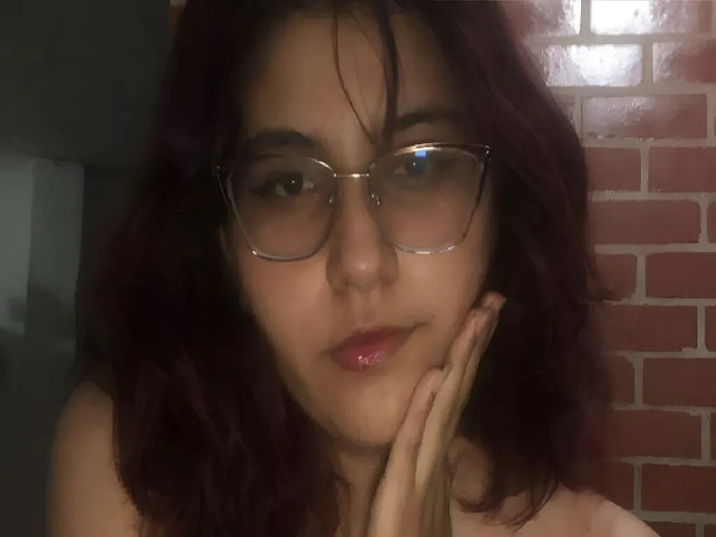 SarahCharms — i love authenticity, a person that can be himself or herself, i love a person self-confident, generous and with good soul, i love strawberry ice cream , i love feel pretty and i love the sea.