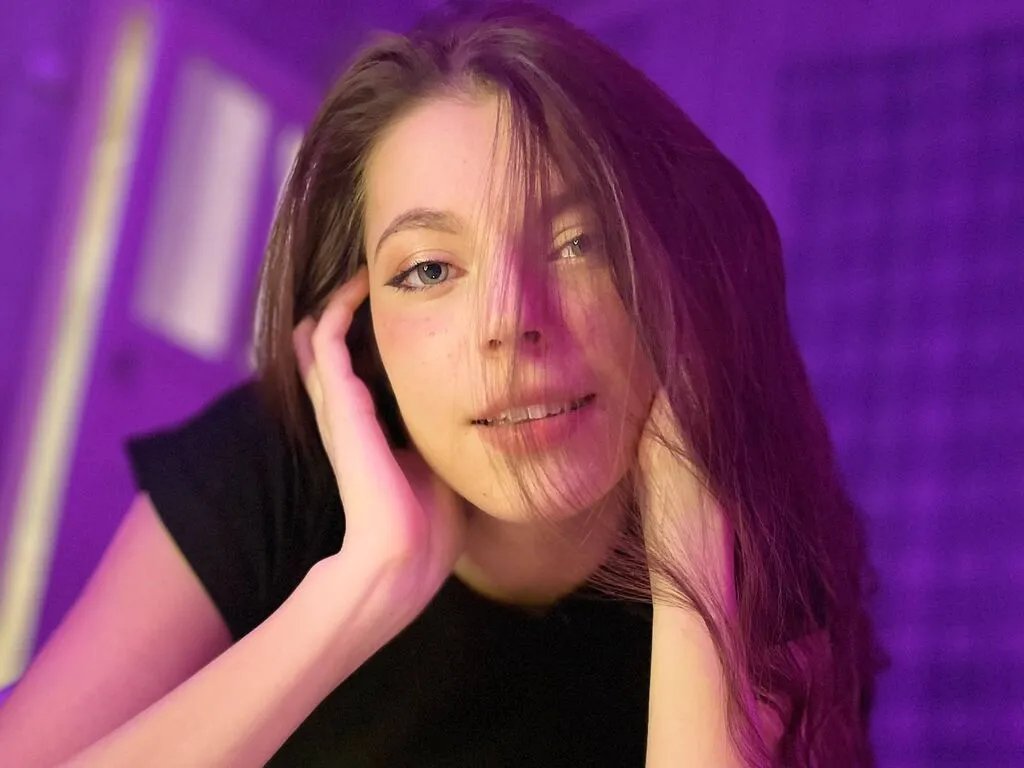 LiveJasmin SharellLasiter is Private SharellLasiter β Morning light on bare skin, bold red lips, and secrets shared in whispers