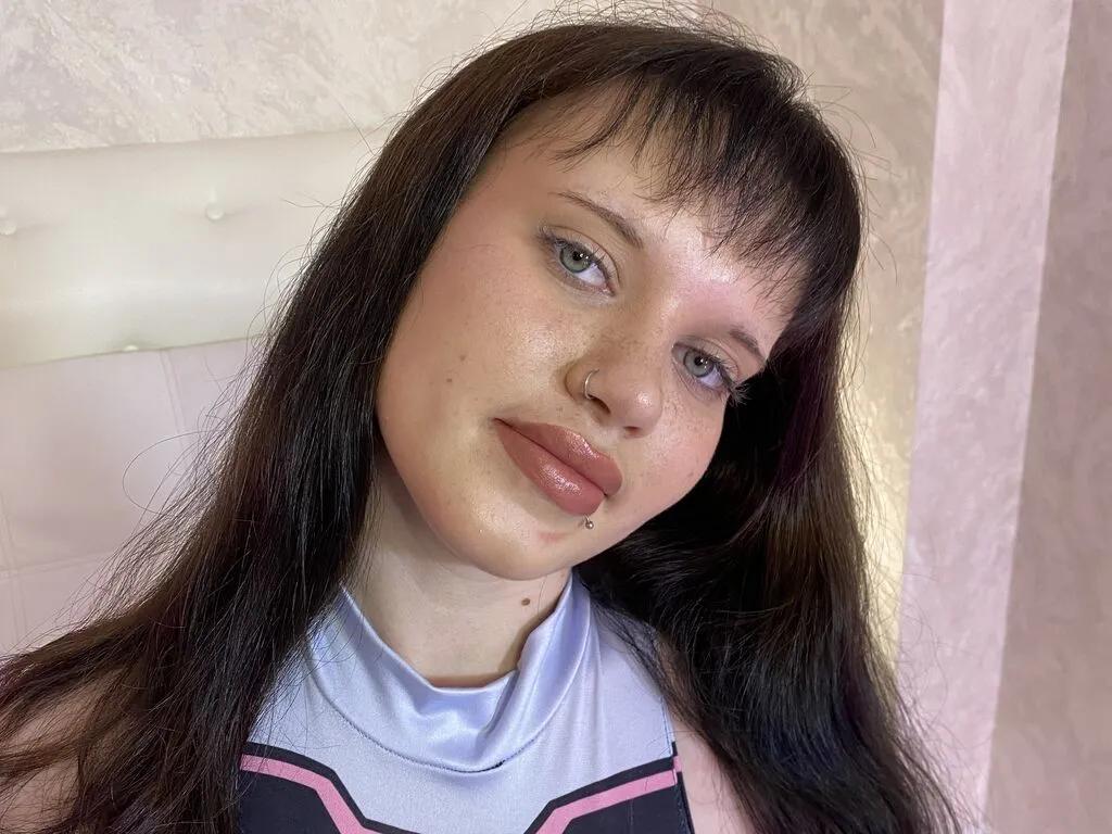 TurboWinsor from LiveJasmin