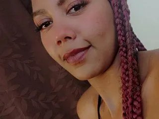 AdairaWealth on Streamate