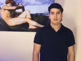 AlejoBennett on Streamate
