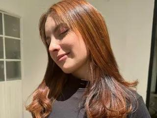ALICEEMORETTI on Streamate 