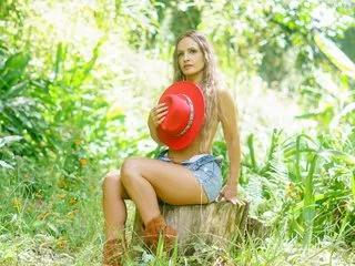 Offline AlmaaFiel on Streamate