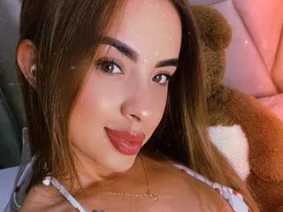 Offline AmbarSimson on Streamate