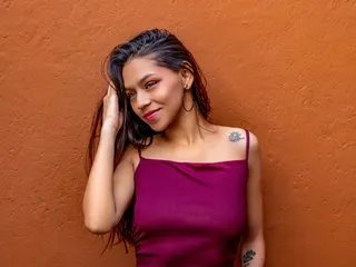 Masturbate to hot slut AmberBrooks AmberBrooks from Streamate