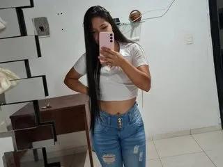 Offline Annie_Hills on Streamate