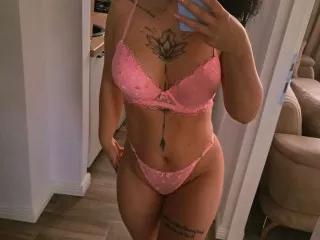 AnnyVegas on Streamate 