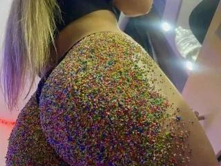 AshleyMiller18 on Streamate 