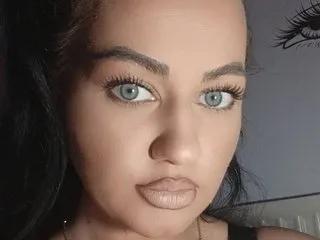Watch Babybelinda, she wants to masturbate for you Babybelinda from Streamate