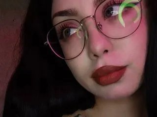 Sweet BlueA27 wants you to fuck her body now BlueA27 from Streamate