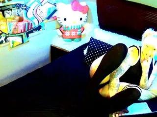 BunniSimone on Streamate 