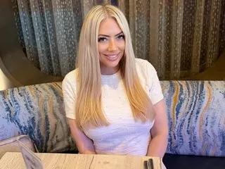 CASSSIDY on Streamate