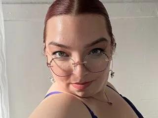 Offline curvycate127 on Streamate