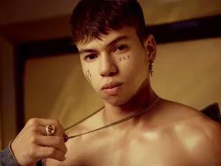 Damonxxx18 on Streamate 
