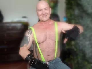 DomManlyGuy on Streamate 