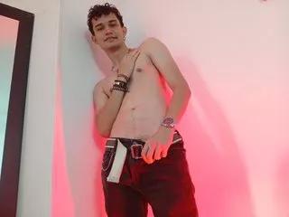 DrakeCruz on Streamate 
