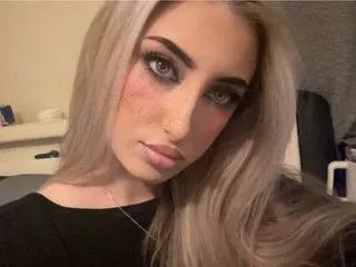 Ebony18x on Streamate