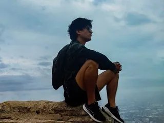 Hot EidenAllenx18 wants you to fuck his body now EidenAllenx18 from Streamate