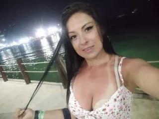 EllaRoss100 on Streamate 