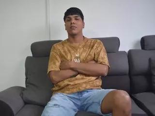 Emiliano0023 on Streamate 