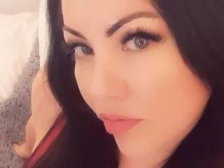 EmilieAbroad on Streamate 