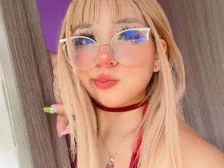 Amazing EmyGom3zz wants you to fuck her body now EmyGom3zz from Streamate