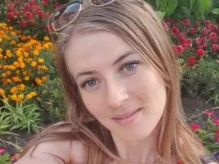 ErikaSinn29 on Streamate 