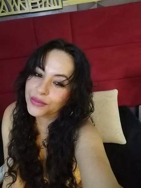 hannymilf on Streamate 