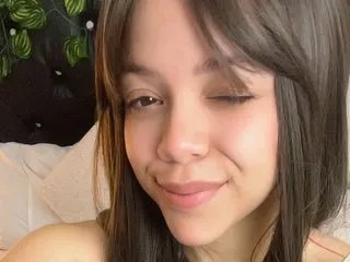 Offline Helenna59 on Streamate