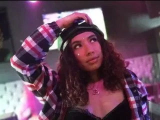 Slutty Iisabbella wants you to fuck her body now iisabbella from Streamate