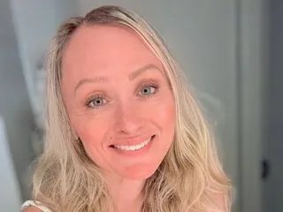 Offline IrisDelaFuente on Streamate