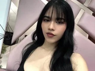 Offline IvonJanice on Streamate