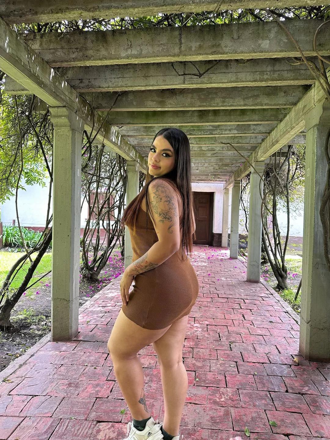 Offline kariinamendez on Streamate