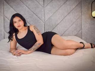 LauraBennet on Streamate 