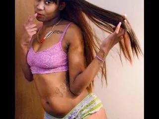 Offline laylafoxxi on Streamate