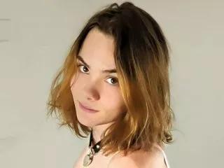 LilBlossomPet on Streamate 