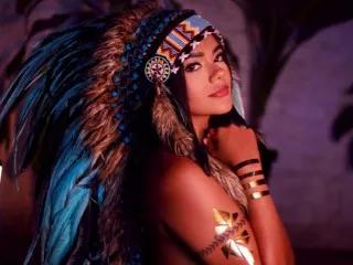 LindaCros on Streamate 