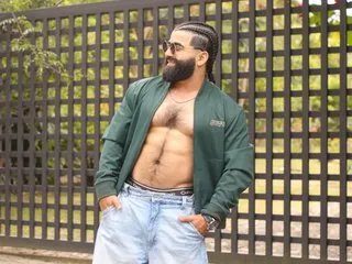 Lionvach from Streamate