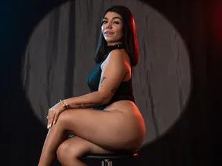 Admire Streamate's LunnaNoir LunnaNoir from Streamate