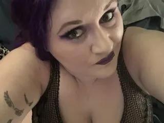 Checkout sexy slut LuxieLuna LuxieLuna from Streamate