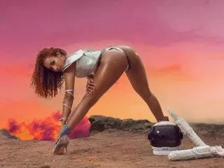 MaiaCox on Streamate 