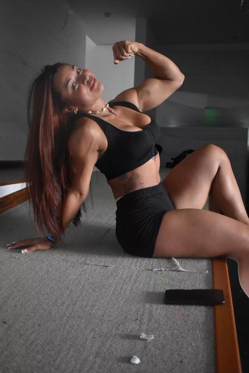 mellanie28 on Streamate 
