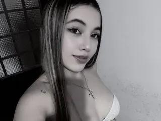 Offline MiaVega_GB on Streamate