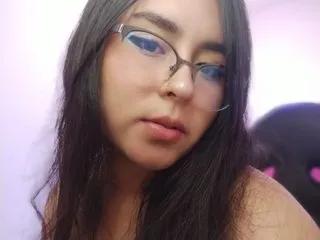 Offline MiissMegann on Streamate