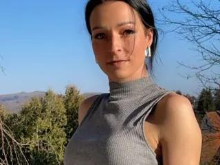MilaKann on Streamate 