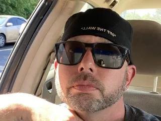 MonogamyIsDead23 on Streamate 