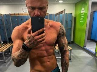 monster_d_3035 on Streamate 