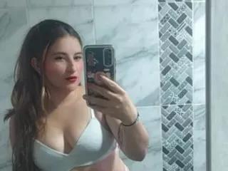 NahomyBleir on Streamate 