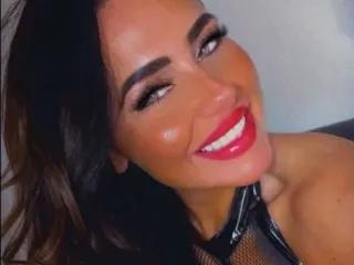 NaughtynymphonataliaUK on Streamate 